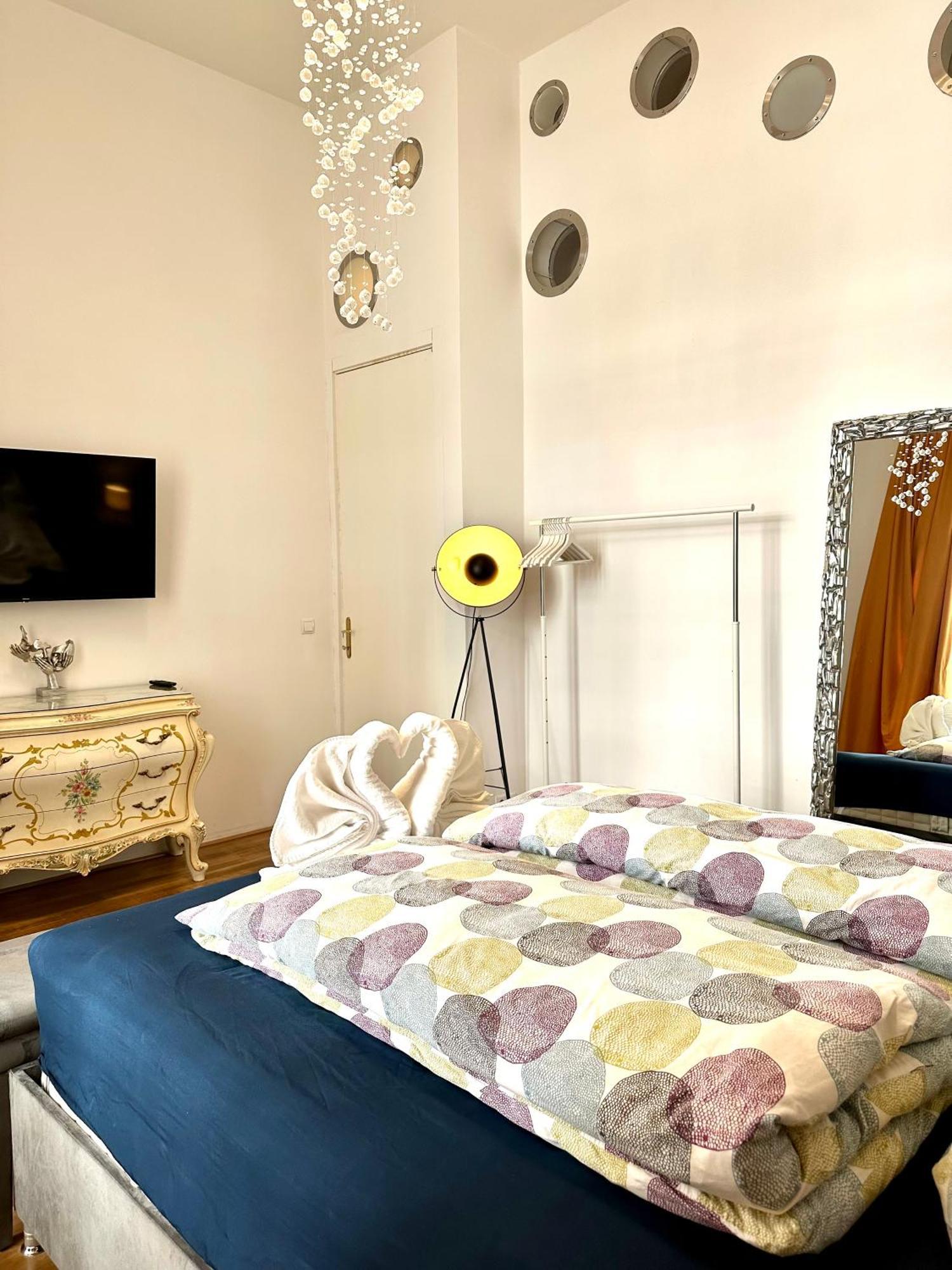 Sisi Apartment 103 M2 Vienna Luaran gambar